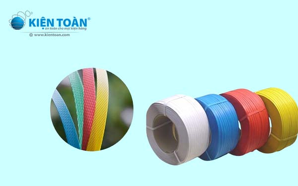 sử dụng dây đai buộc hàng cố định pallet khi vận chuyển