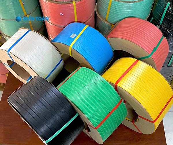 Dây đai PP dạng cuộn dùng trong đóng gói hàng hóa
