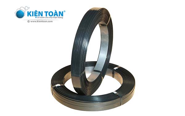 dây đai thép dùng buộc kiện hàng nặng trong công nghiệp