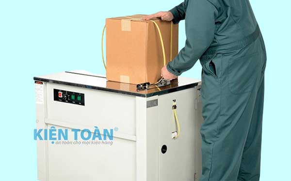 dịch vụ cho thuê máy đóng đai nhựa và máy đóng đai thép