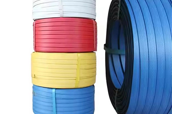 Quy cách, nguyên liệu và số lượng là các yếu tố tác động trực tiếp đến giá dây đai PP